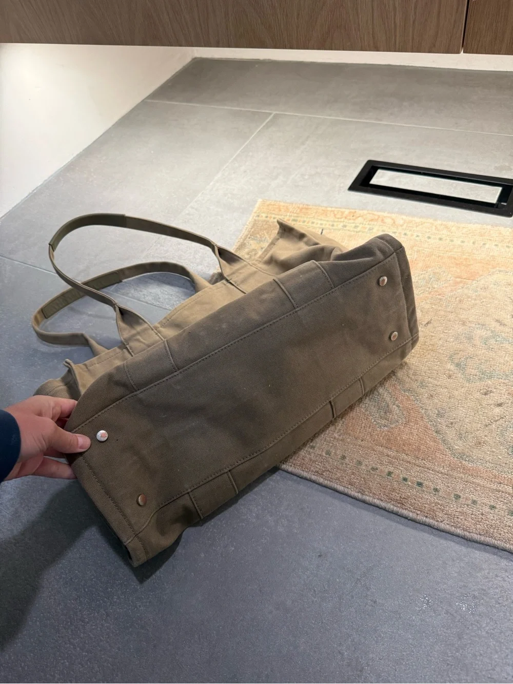 Quince Canvas Tote Bag in Khaki